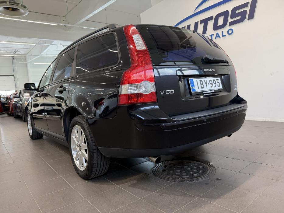 VOLVO V50 2006