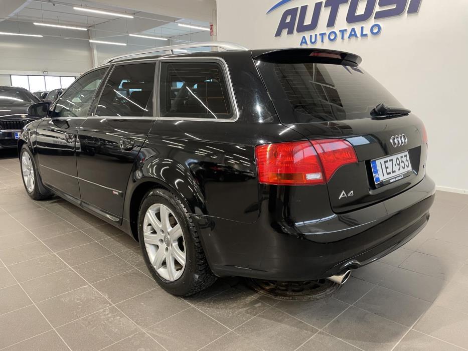 AUDI A4 2008