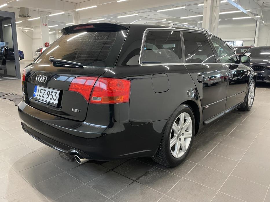 AUDI A4 2008