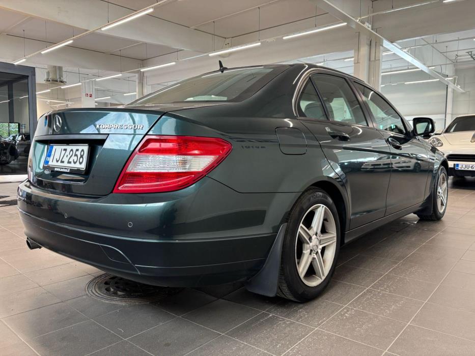 MERCEDES-BENZ C 2008