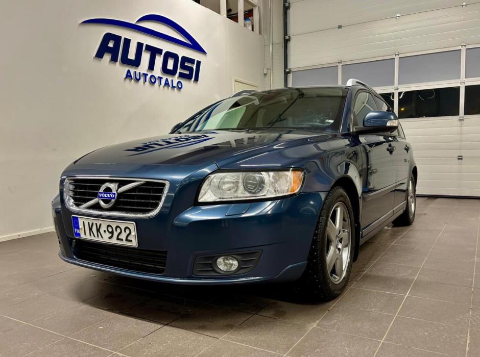 VOLVO V50 2012