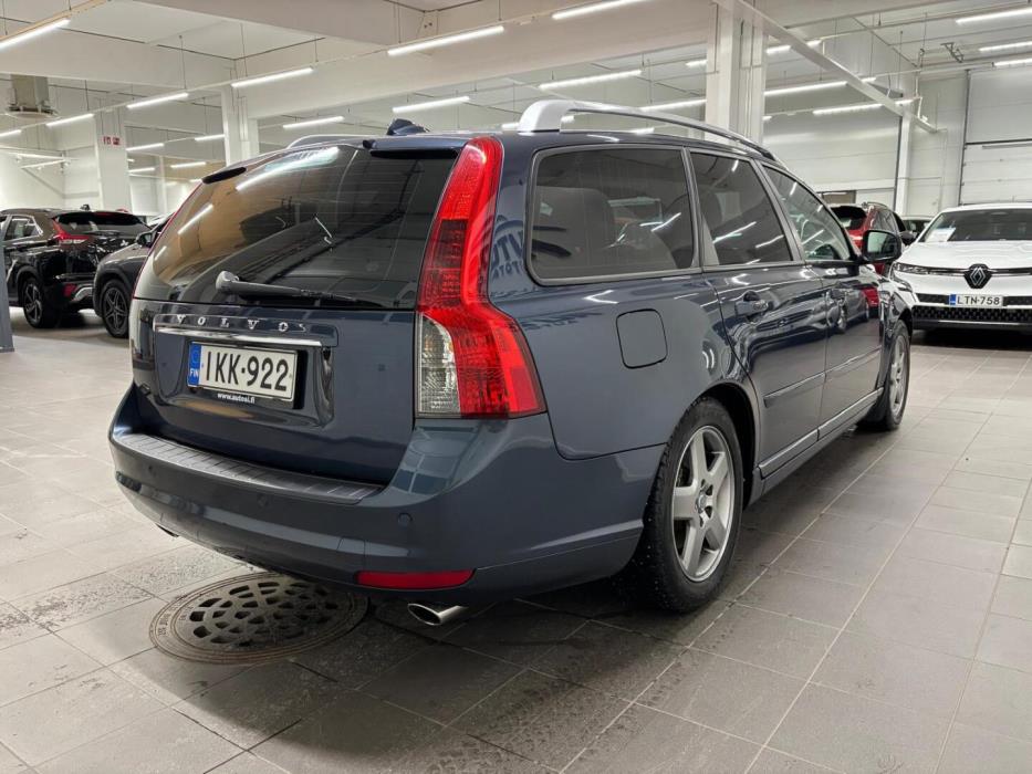 VOLVO V50 2012