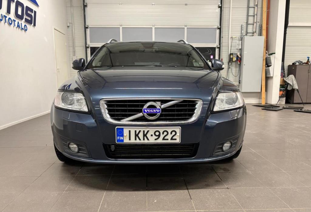 VOLVO V50 2012