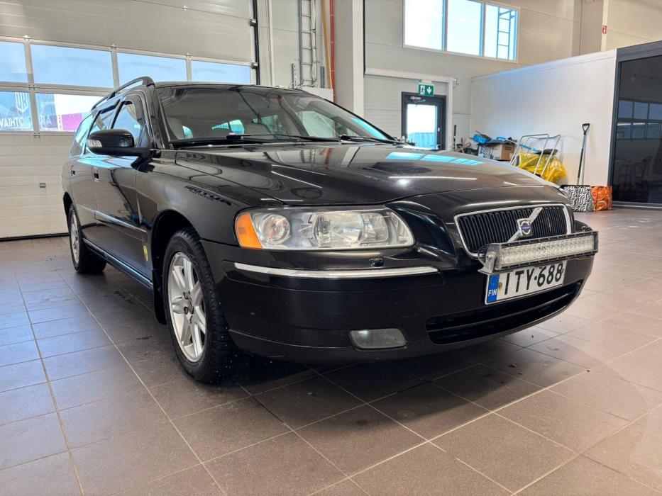 VOLVO V70 2007