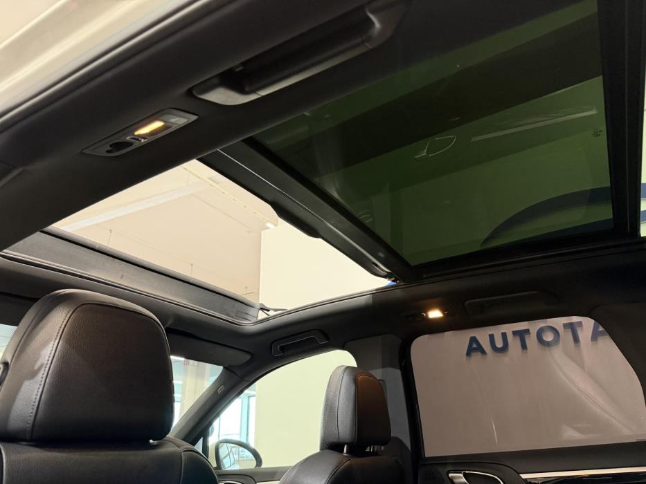 PORSCHE Cayenne 2012