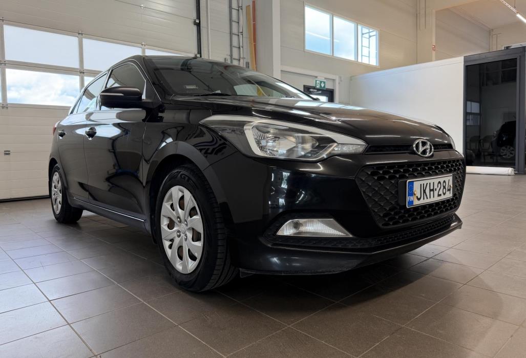 HYUNDAI i20 2017