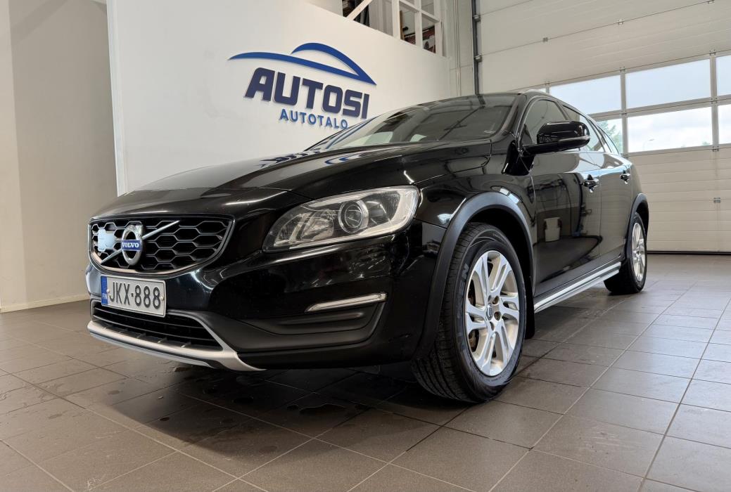 VOLVO V60 Cross Country 2018
