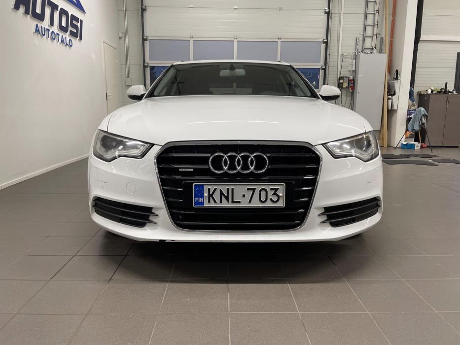 AUDI A6 2012
