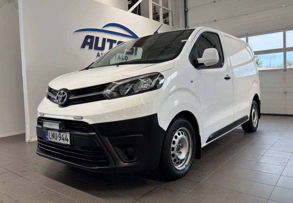 TOYOTA Proace 2017