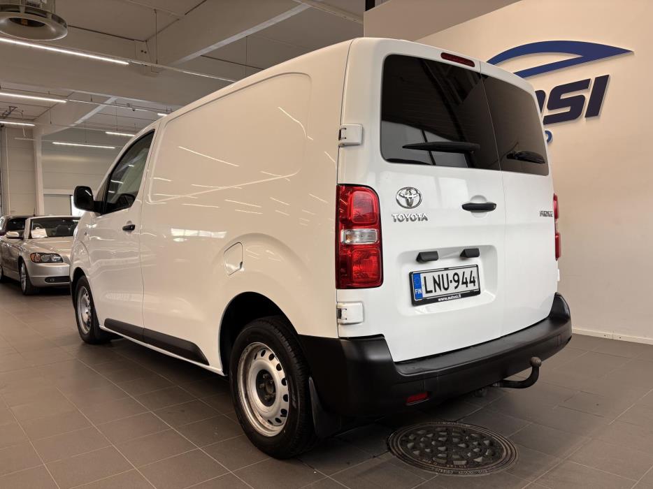 TOYOTA Proace 2017