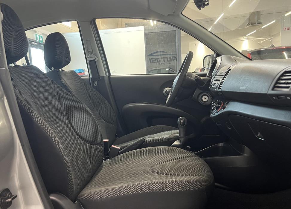 NISSAN Micra 2010