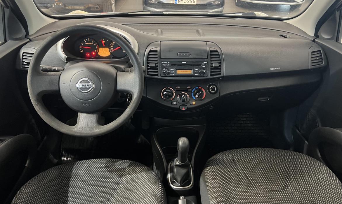 NISSAN Micra 2010