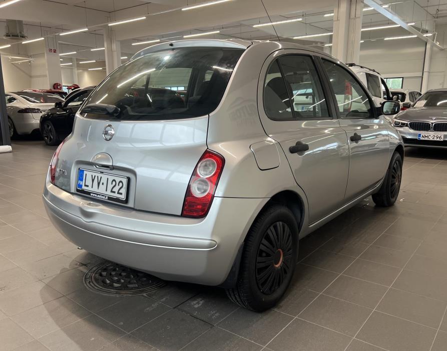 NISSAN Micra 2010