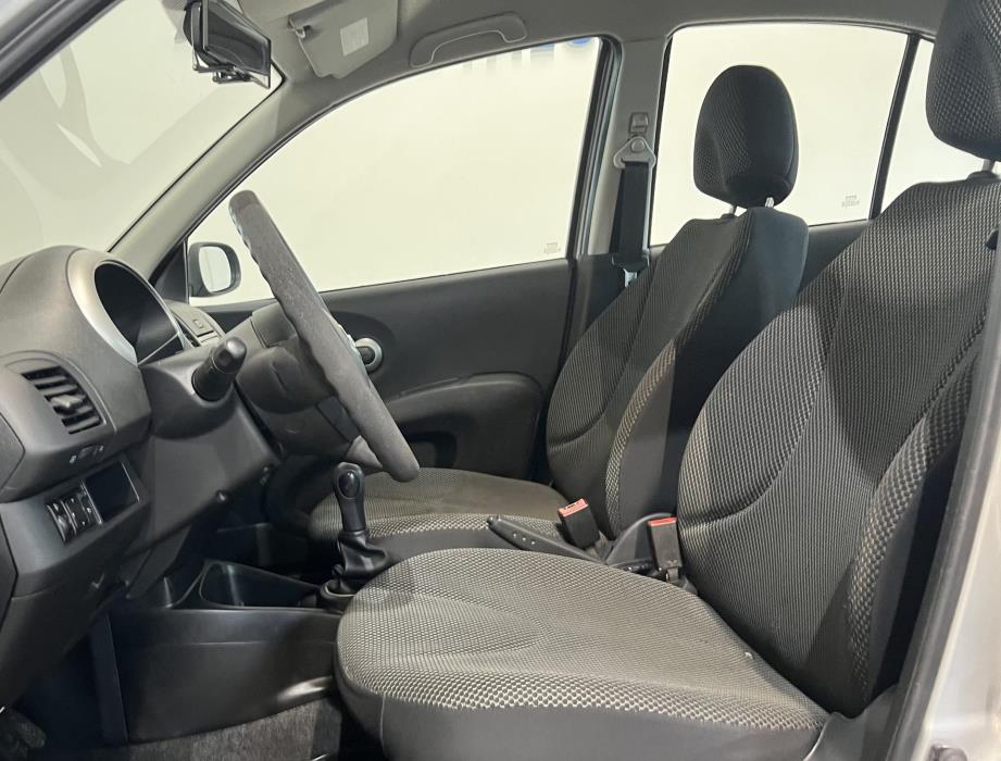 NISSAN Micra 2010