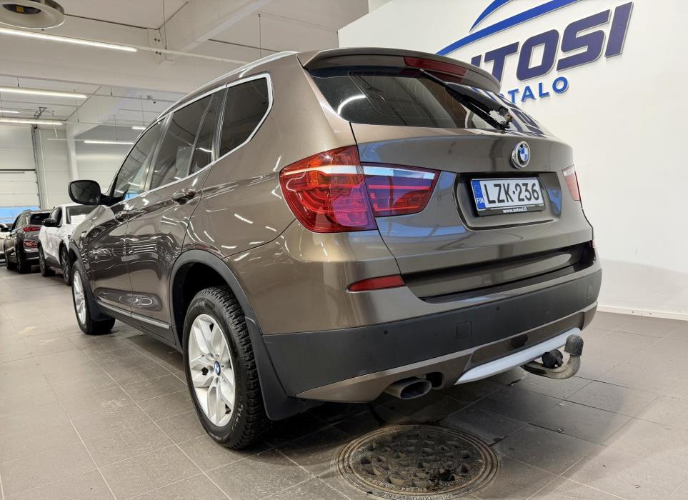 BMW X3 2012