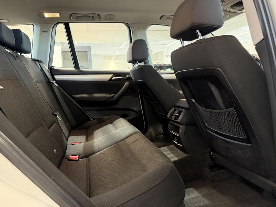 BMW X3 2012