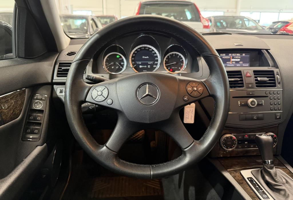 MERCEDES-BENZ C 2010