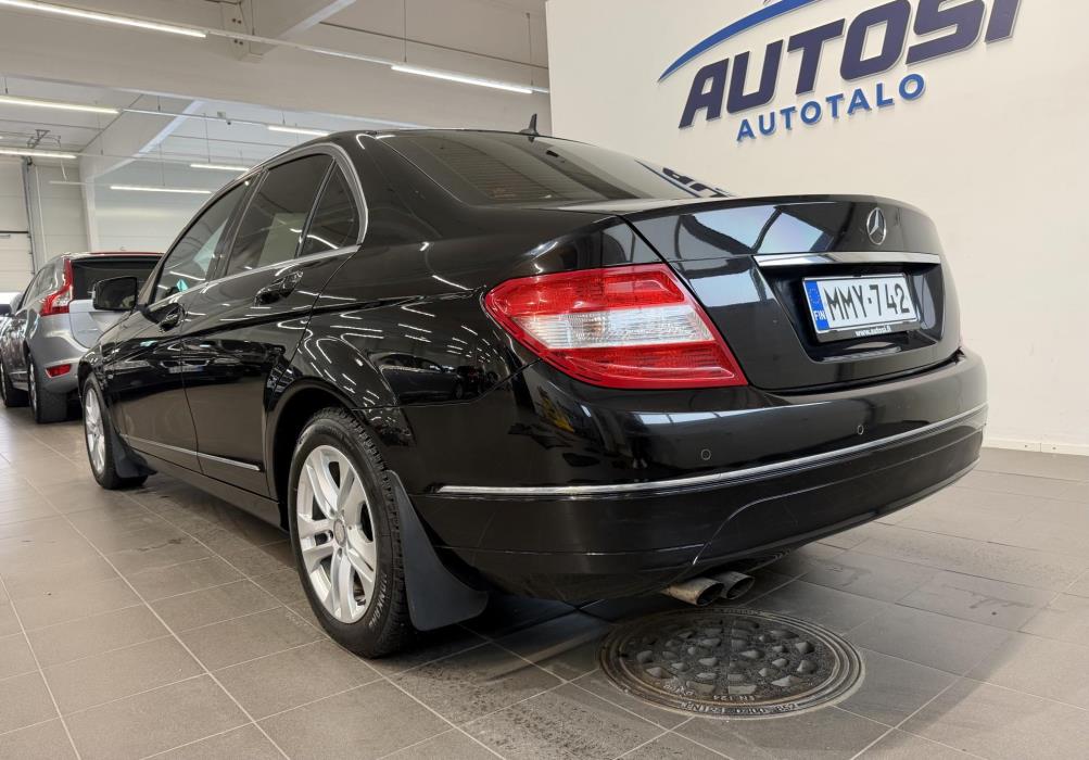 MERCEDES-BENZ C 2010