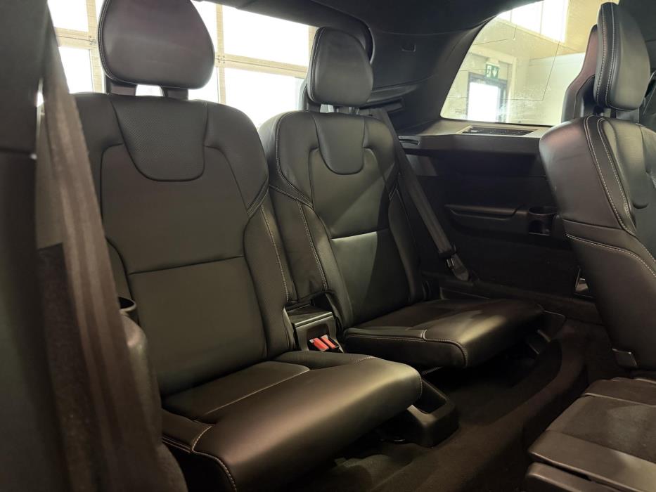 VOLVO XC90 2018