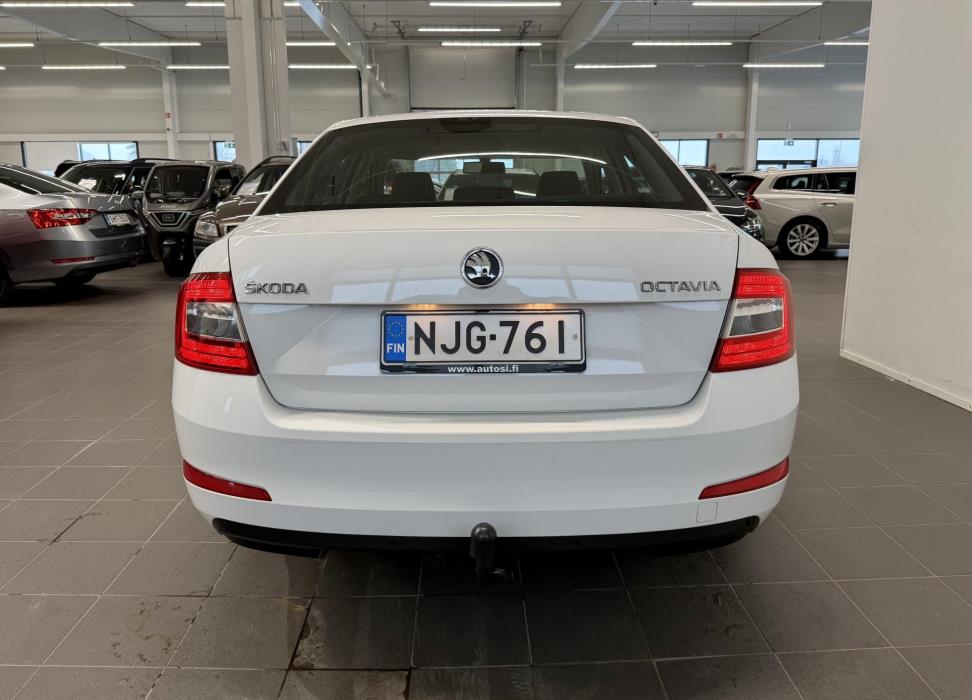 SKODA Octavia 2013