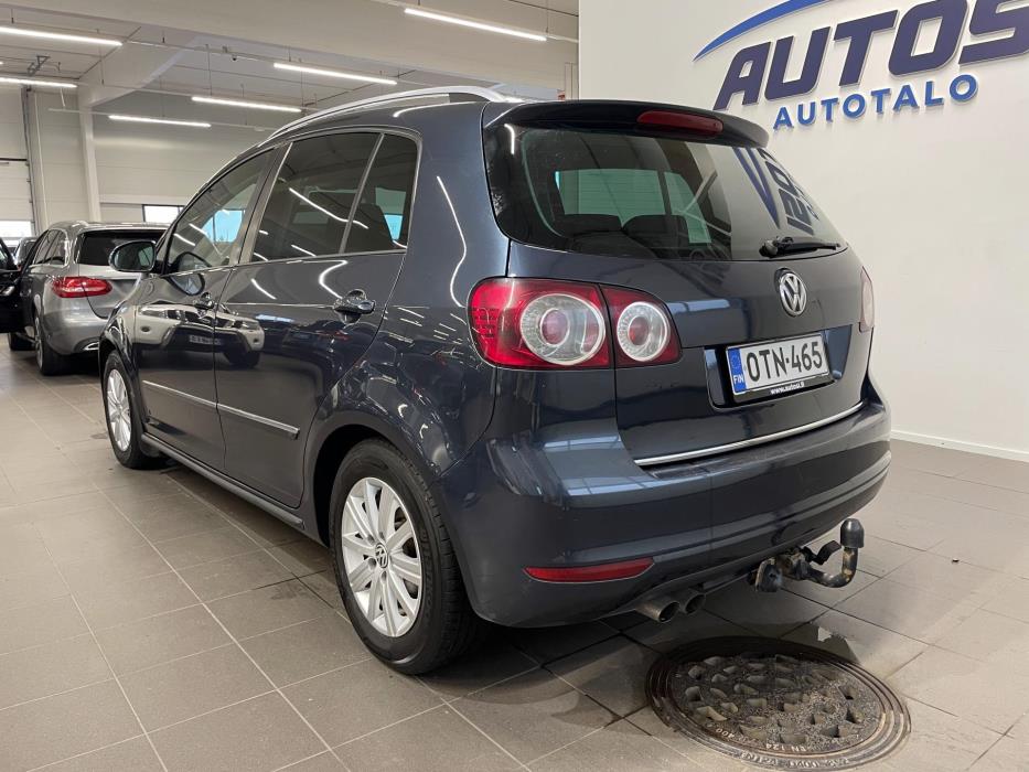 VOLKSWAGEN Golf Plus 2012