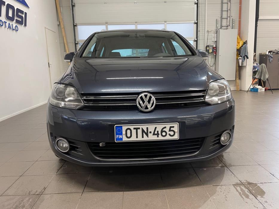 VOLKSWAGEN Golf Plus 2012