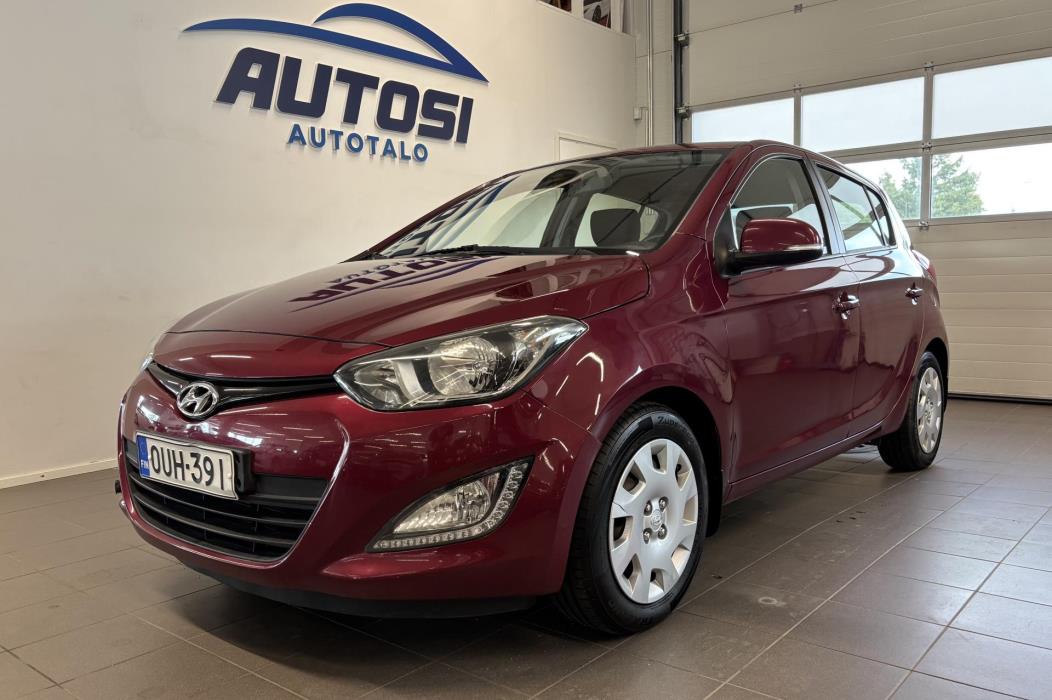 HYUNDAI i20 2014