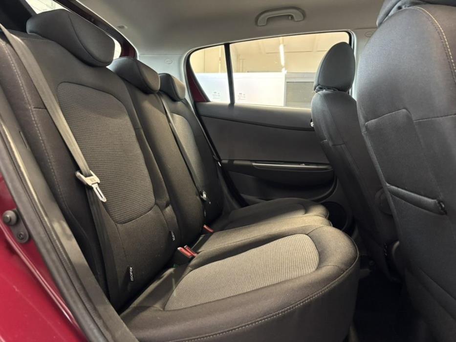 HYUNDAI i20 2014
