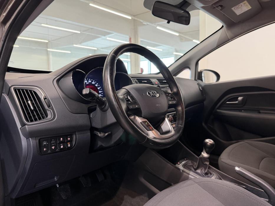 KIA Rio 2016