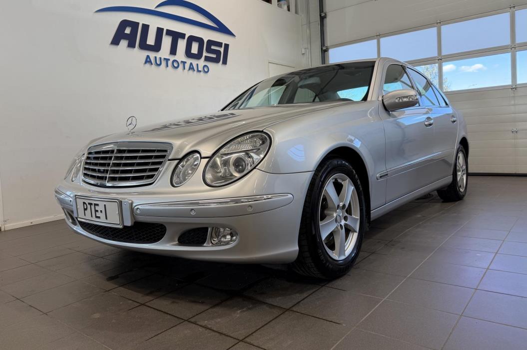 MERCEDES-BENZ E 2003
