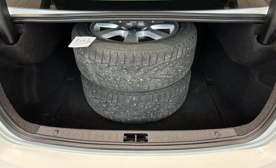 VOLVO S60 2011