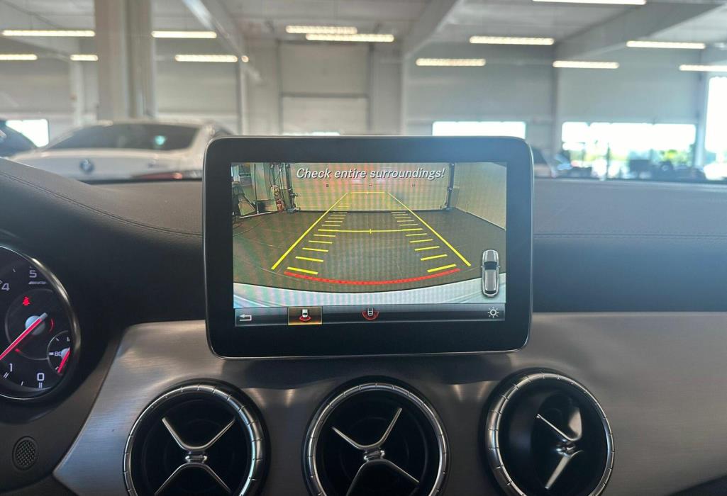 MERCEDES-BENZ CLA 45 AMG 2016