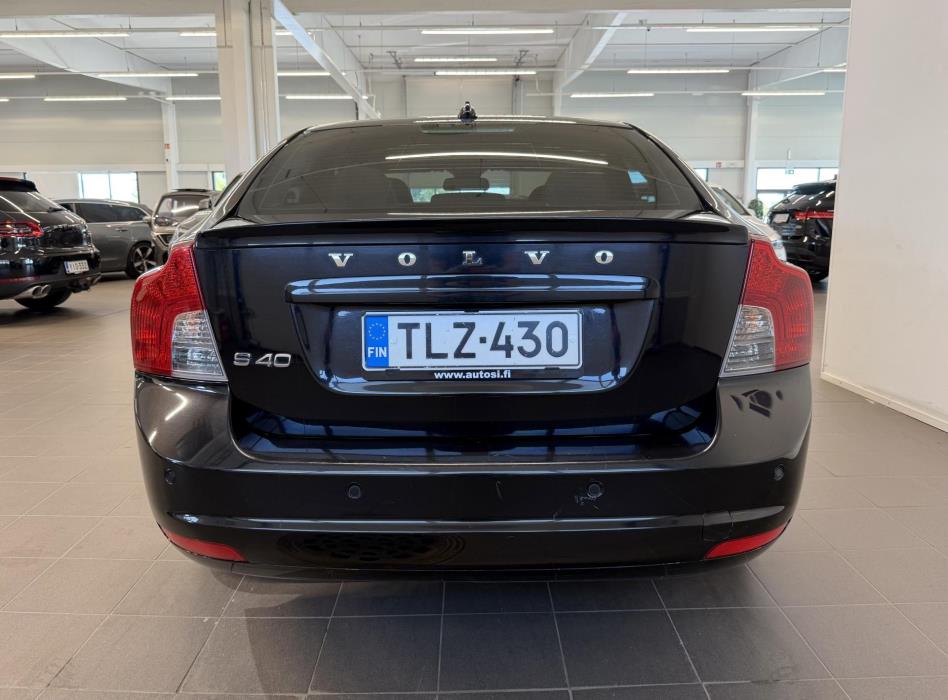 VOLVO S40 2011