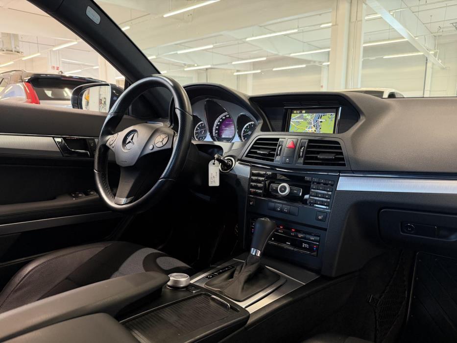 MERCEDES-BENZ E 2010