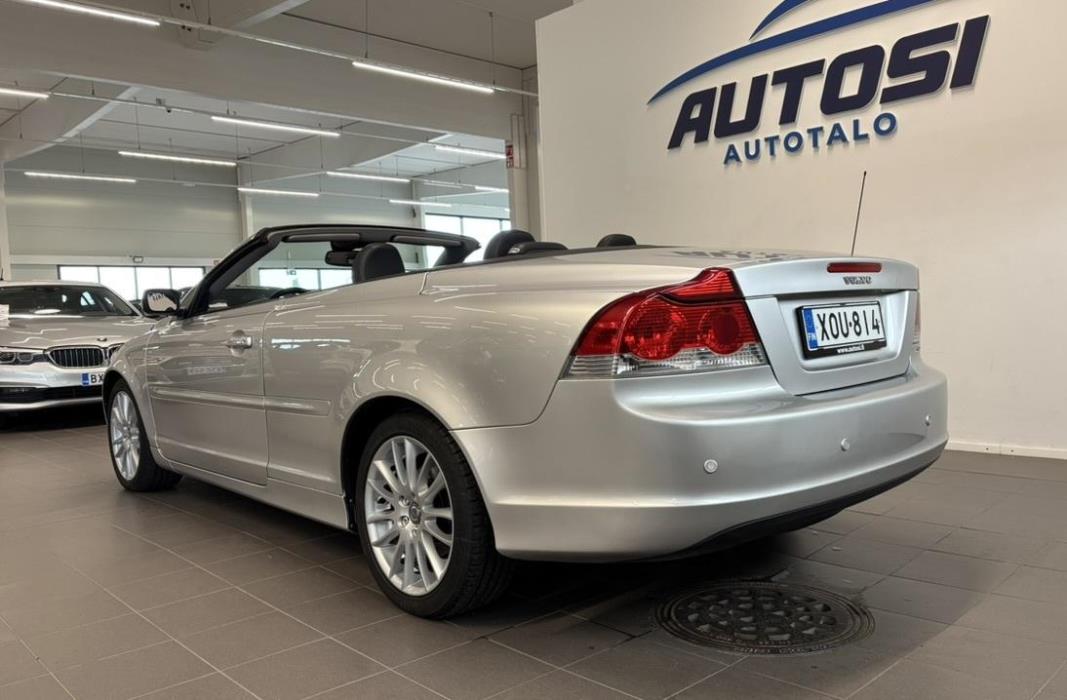 VOLVO C70 2006