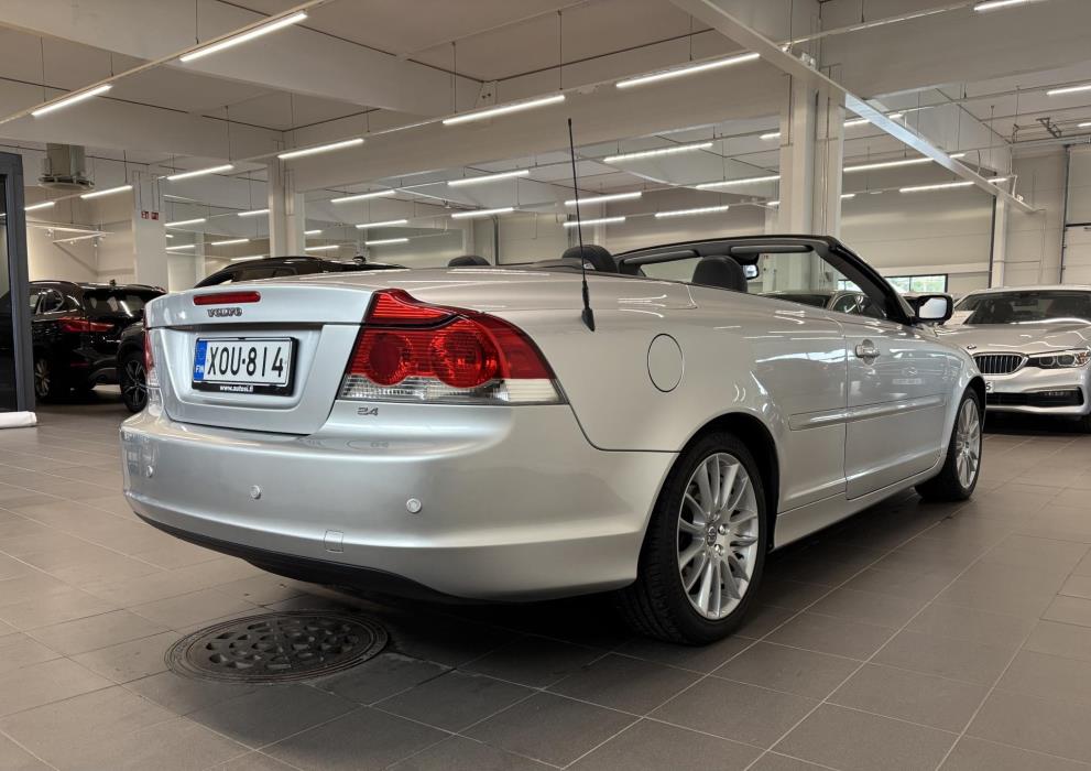 VOLVO C70 2006