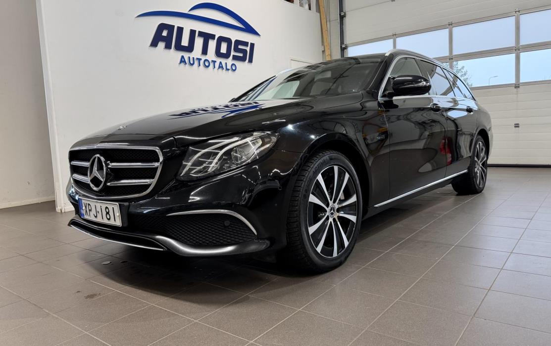 MERCEDES-BENZ E 2019