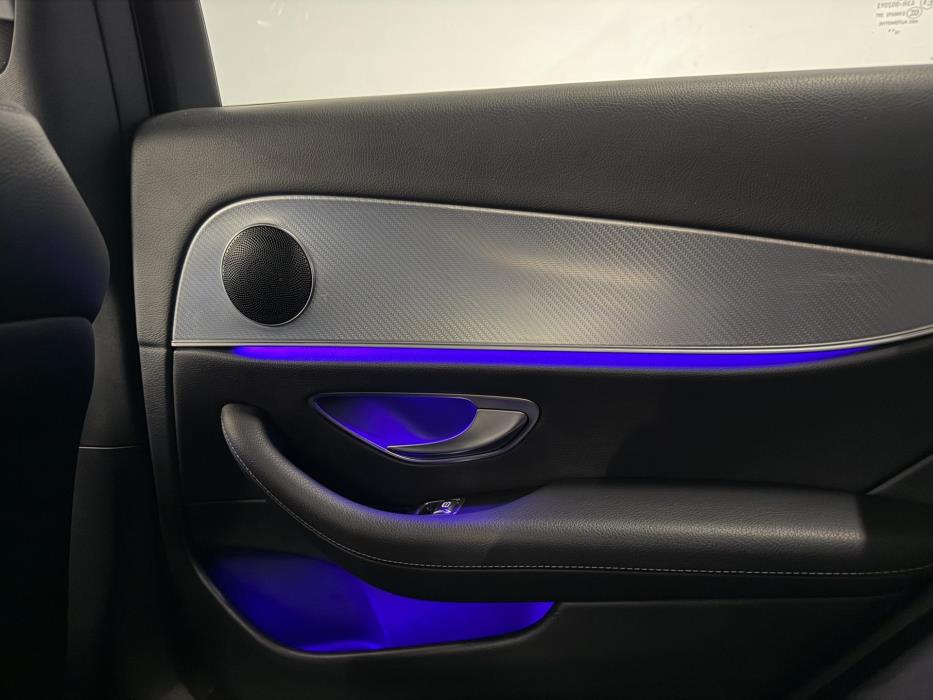 MERCEDES-BENZ E 2019