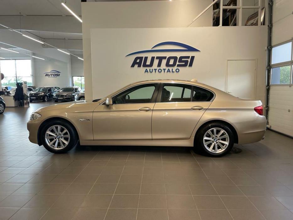 BMW 520 2011