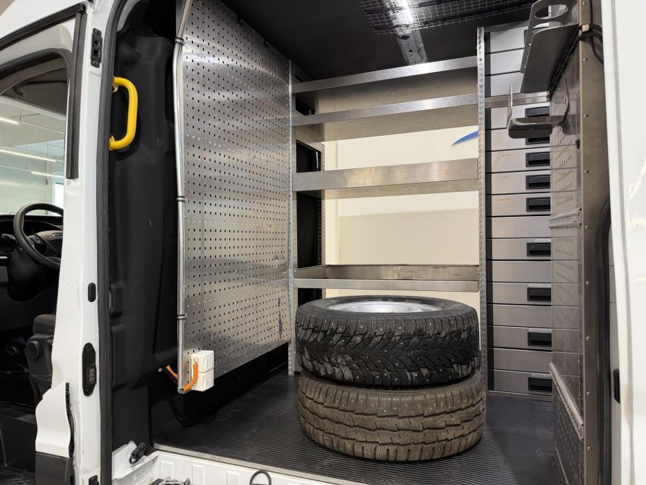 FORD Transit 2024