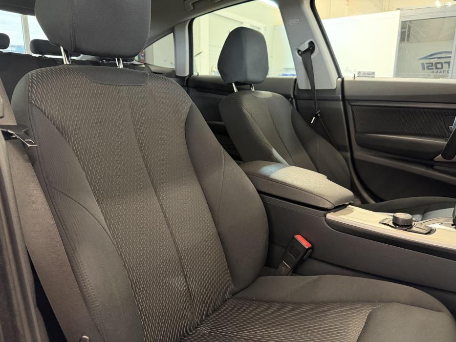 BMW 320 Gran Turismo 2014