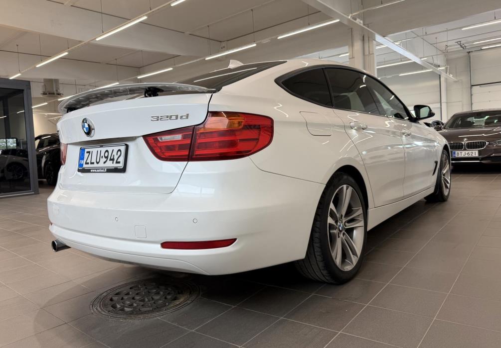 BMW 320 Gran Turismo 2014