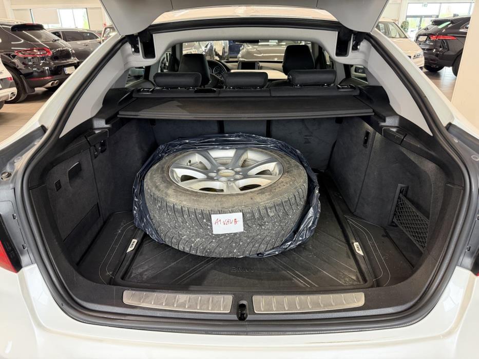 BMW 320 Gran Turismo 2014