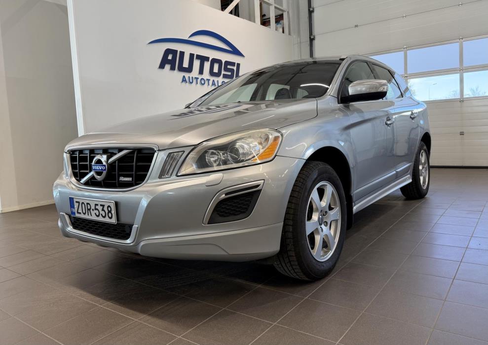 VOLVO XC60 2012