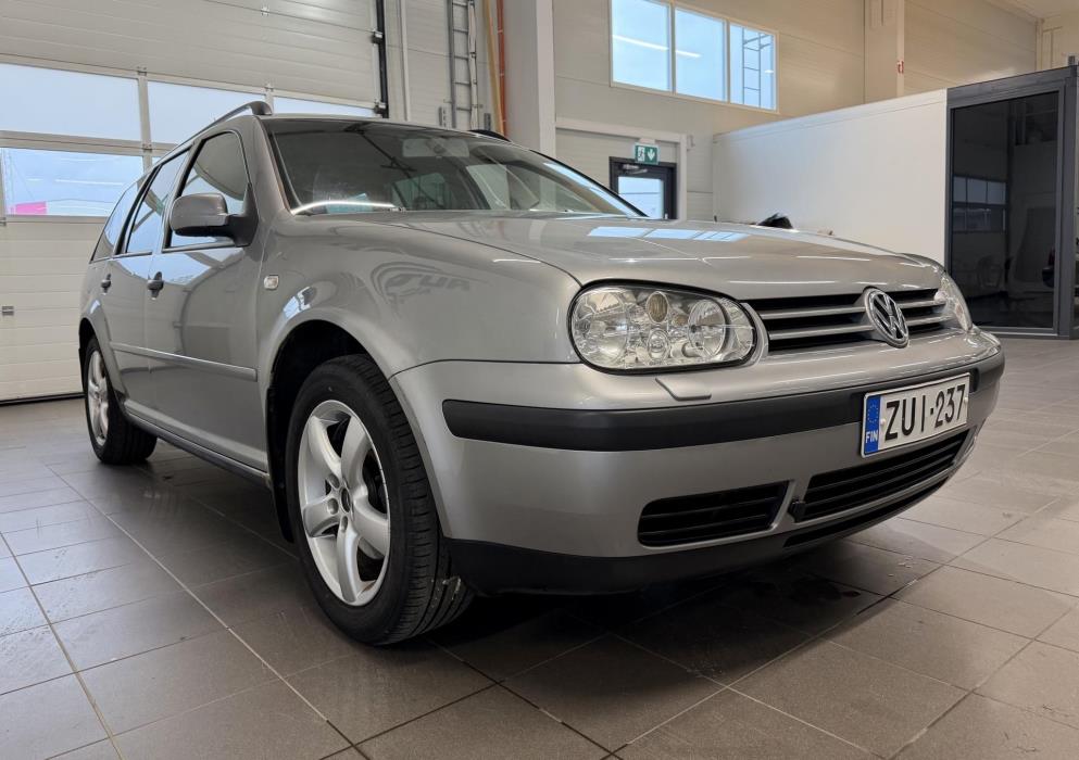 VOLKSWAGEN Golf 2006