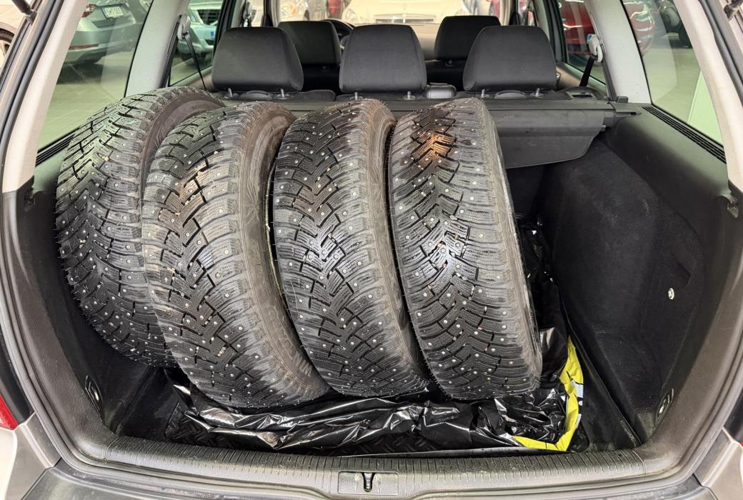 VOLKSWAGEN Golf 2006