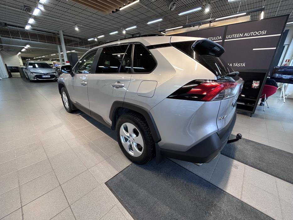 TOYOTA RAV4 2019