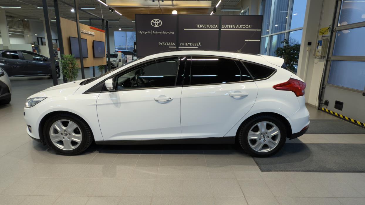 FORD FOCUS 2016