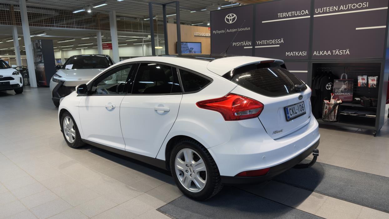 FORD FOCUS 2016