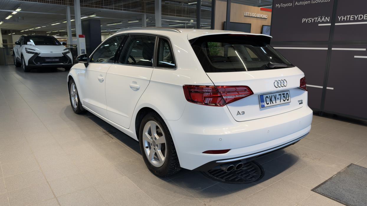 AUDI A3 2016
